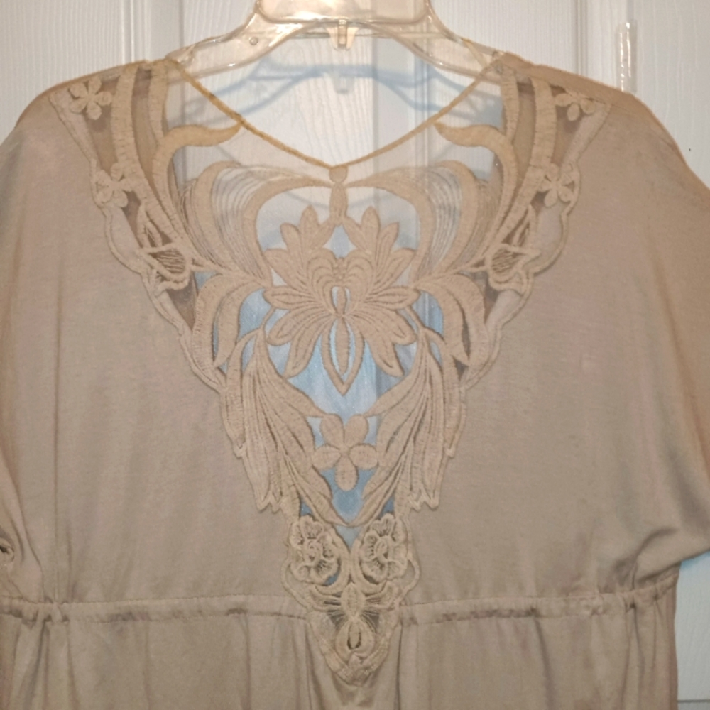 Cardigan Beige One World Lace Accent(PTP 22 " L 25") - Picture 5 of 5